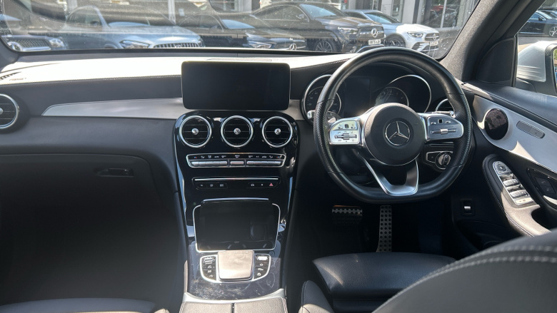 Mercedes-Benz GLC 300 4Matic AMG Line 5dr 9G-Tronic Petrol Estate